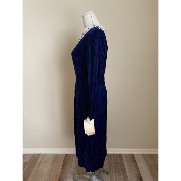 NWT Vintage 80s LANZ Blue Velvet Dress Crochet Lace Collar Modest Cottagecore - Picture 4 of 10